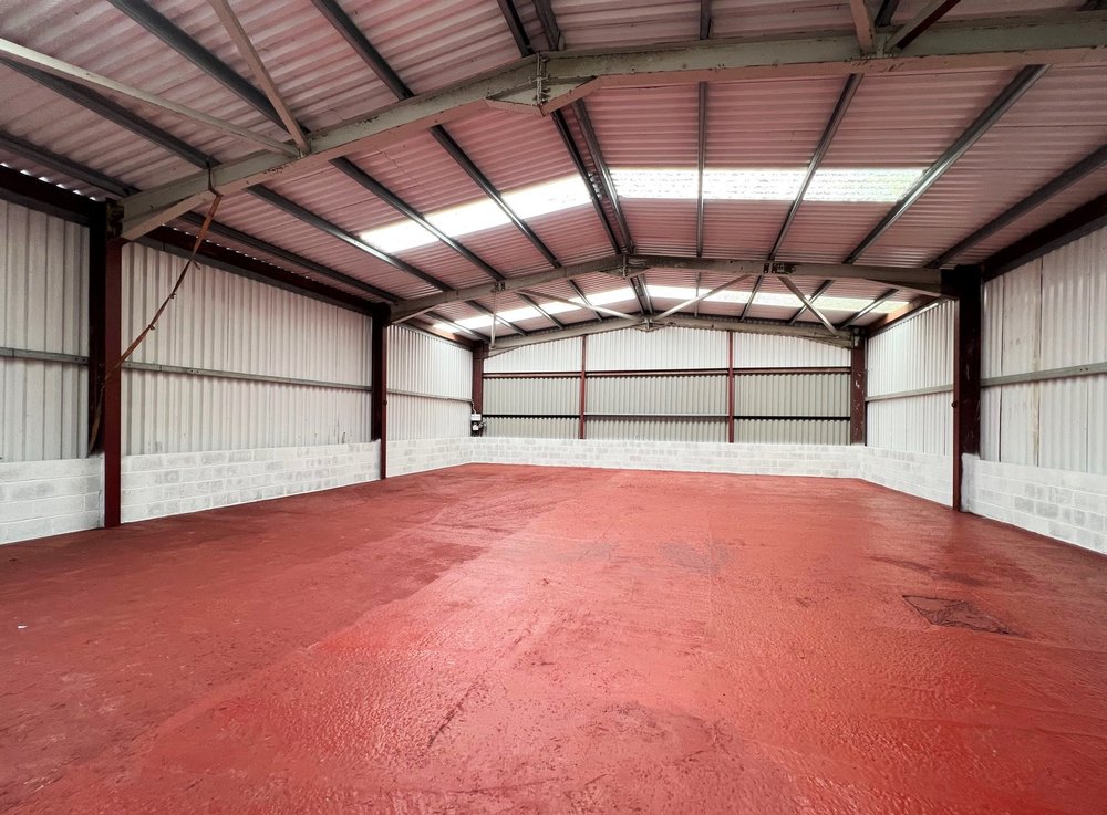 Storage in Pentre - photo 2